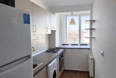 Apartament cu 2 camere semidecomandat, mobilat în P-ța Amzei