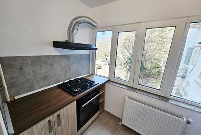 De inchiriat direct proprietar apartament 2 camere - 4