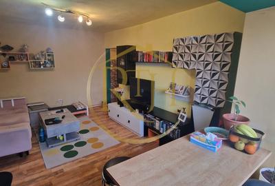 Vand apartament cu 4 camere in zona spitalul judetean,comision ,,0'' - 5