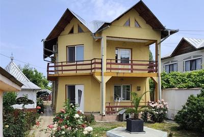 Proprietate spatioasa de vanzare in Gaesti, Dambovita - ideala pentru locuit sau - 1