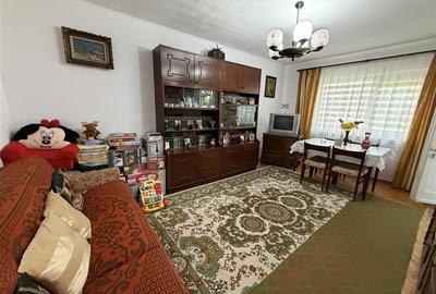Apartament 3 camere, etaj intermediar- Nicolina - 2