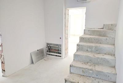 PENTHOUSE 4 CAMERE 3 BAI , 5 MINUTE METROU PACII - 32