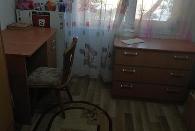 Închiriere apartament cu trei camere - 1
