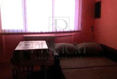 Garsoniera-Sagului - 1