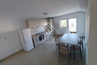 Apartament 3 camere, decomandat - 1