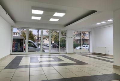 Spatiu comercial cu vitrina, 166 mp, trafic pietonal ridicat, zona Farmec - 1