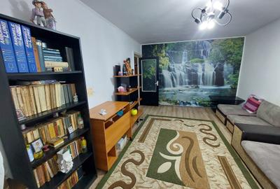 Apartament 3 camere, 2 gr sanitare , 2 balcoane, Poarta 6!!! - 1