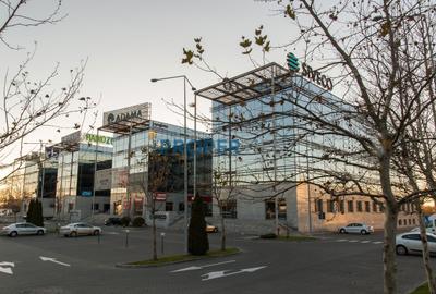 Birou, de 1,674 mp, în Băneasa