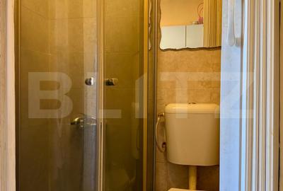 Camera de camin cu baie proprie + loc de parcare - 6