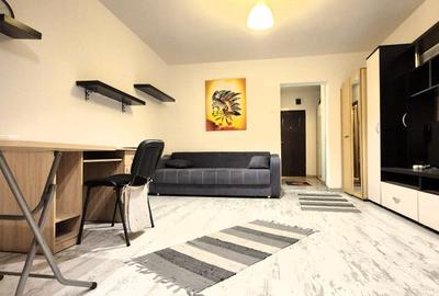 Vanzare garsoniera zona Costin Georgian, etaj 6, langa metrou - 1