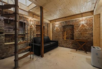 Casă boemă restaurată – ideală pentru locuire sau Airbnb - 12