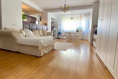 Apartament cu 3 camere decomandat, mobilat în Herăstrău