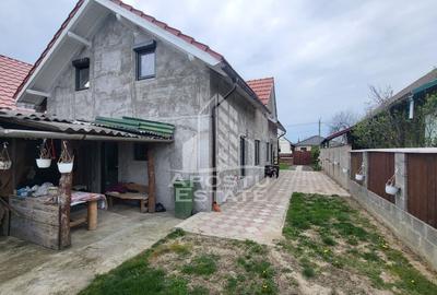 Casa individuala cu teren generos de 898 mp,Sag zona Centrala - 16