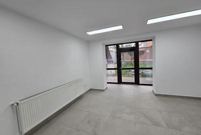 Spațiu comercial ideal pentru birouri cabinet servicii Hunedoara (zonă pietonală - 2