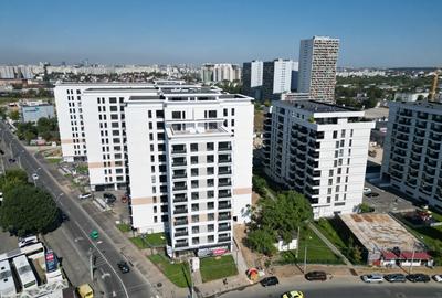 Apartament cu 3 camere decomandat în Obor