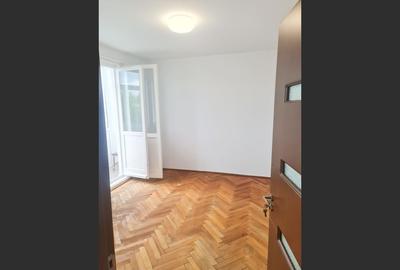 Apartament Ploiești Cameliei, 44 m², 2 camere - 3
