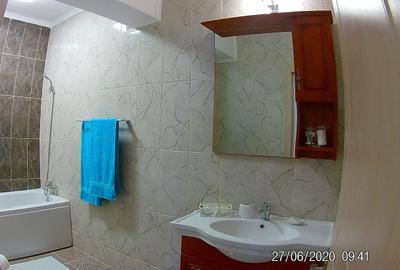 Exclusivitate 2 Camere  Vedere Frontontala Lac Mamaia Moonlight  105000 euro - 10