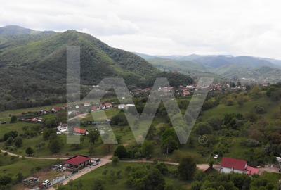 Teren intraviln în Cisnădioara –  Panoramă  spre Cetate si muntii Fagaras - 9