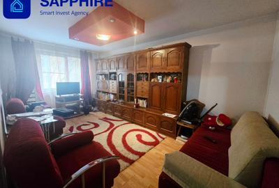 Apartament cu 3 camere decomandat, mobilat în Tei