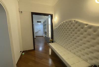 SPATIU DE BIROU/ COMERICIAL DE 160 MP LA INCHIRIERE PE CALEA VICTORIEI - 1