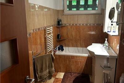 CIRCUMVALATIUNII - ETAJ 1 - BLOC IZOLAT - 4 CAMERE - 2 BAI - DEBARA - CENTRALA - - 17