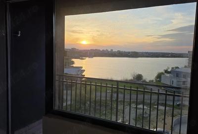 Apartament tip studio, etaj 5, vedere la Lacul Siutghiol.- OCAZIE - 4