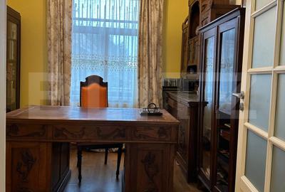 Casă de lux renovată cu priveliște spectaculoasă, în inima Brașovului - 3