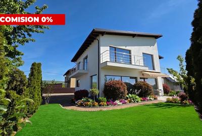 Muta-te direct in casa visurilor tale! Vila premium complet echipata in Someseni - 1