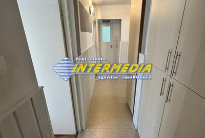De Vanzare Apartament 4 camere decomandat 83 mp etaj 1 finisat complet - 10