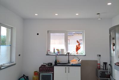 CASA NOUA PE UN NIVEL CU 4 CAMERE DOUA  BAI,LIVING, BUCATARIE  19 ARI TEREN - 21
