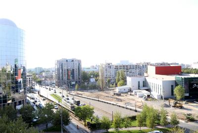 Birou, 60 mp în Octavian Goga