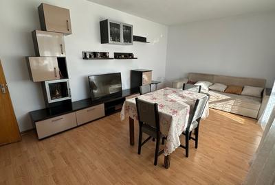 Apartament cu 4 camere decomandat, mobilat în Pantelimon