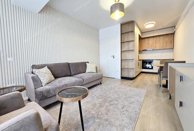 Apartament cu 2 camere, complex Central Park, parcare!