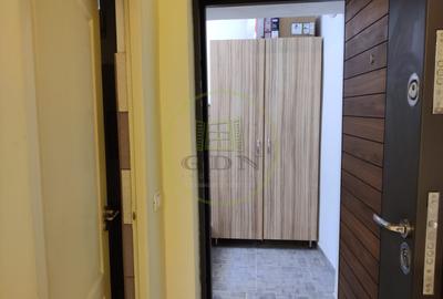 Apartament in zona UMF de vânzare - 2