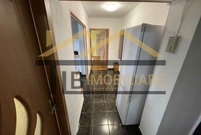 Apartament cu 2 camere, decomandat, 58mp, Zona UMFST - 8