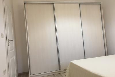 Proprietar, închiriez apartament 3 camere - 6