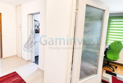 Apartament cu 3 camere de vanzare in Oradea, cartier Nufarul - 5