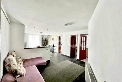 Apartament cu 3 camere semidecomandat, mobilat în Gheorgheni