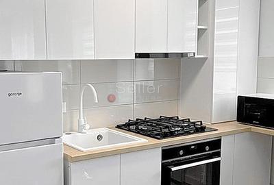 Garsoniera  moderna cu terasă | Tractorul – Coresi Shopping Resort - 11