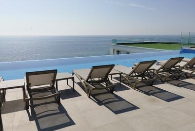 Ap se afla in Resortul Alezzi Infinity  . Vedere Frontala la Mare - 16