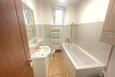 Apartament 2 Camere De Inchiriat | Decomandat | Central | The Office | Etaj 3/4 - 11
