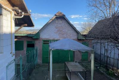 Casă de vanzare in unirea - 13