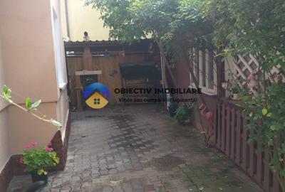 Casa + spatiu comercial la pret de apartament  ,  Precista - Piatra Neamt - 17