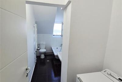Apartament cu 3 camere de vanzare - 11