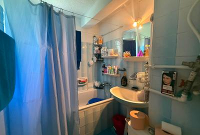 Apartament 3 camere-decomandat-bloc de caramida-zona Sc. Gen. Andrei Saguna - 12