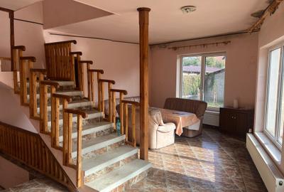 Casa Rasnov, Central, str. Ghimbasel - 6