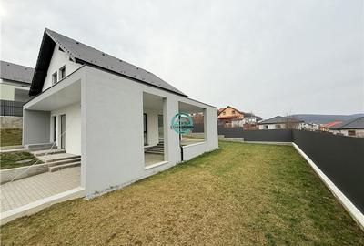 Vand casa cu 4 camere, 2 bai, suprafata utila 140 si teren 500 mp - 12