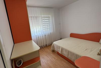Apartament 3 cam, cf 1, dec, etaj 3/4, Malu Rosu - 9