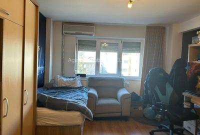 3 camere decomamdat mobilat si utilat Central - 3