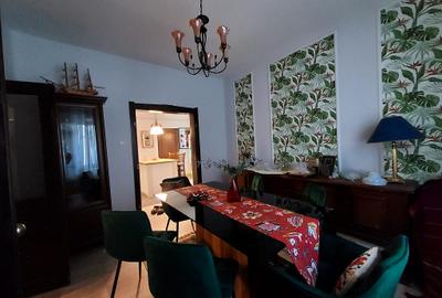 Casă de vanzare 200 mp utili, teren 2.160 mp–Simeria, Str. G. Coșbuc - 12